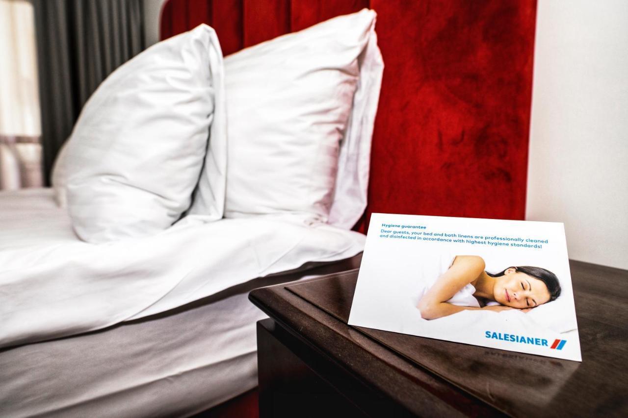 International Bucharest City Centre Hotel Bagian luar foto