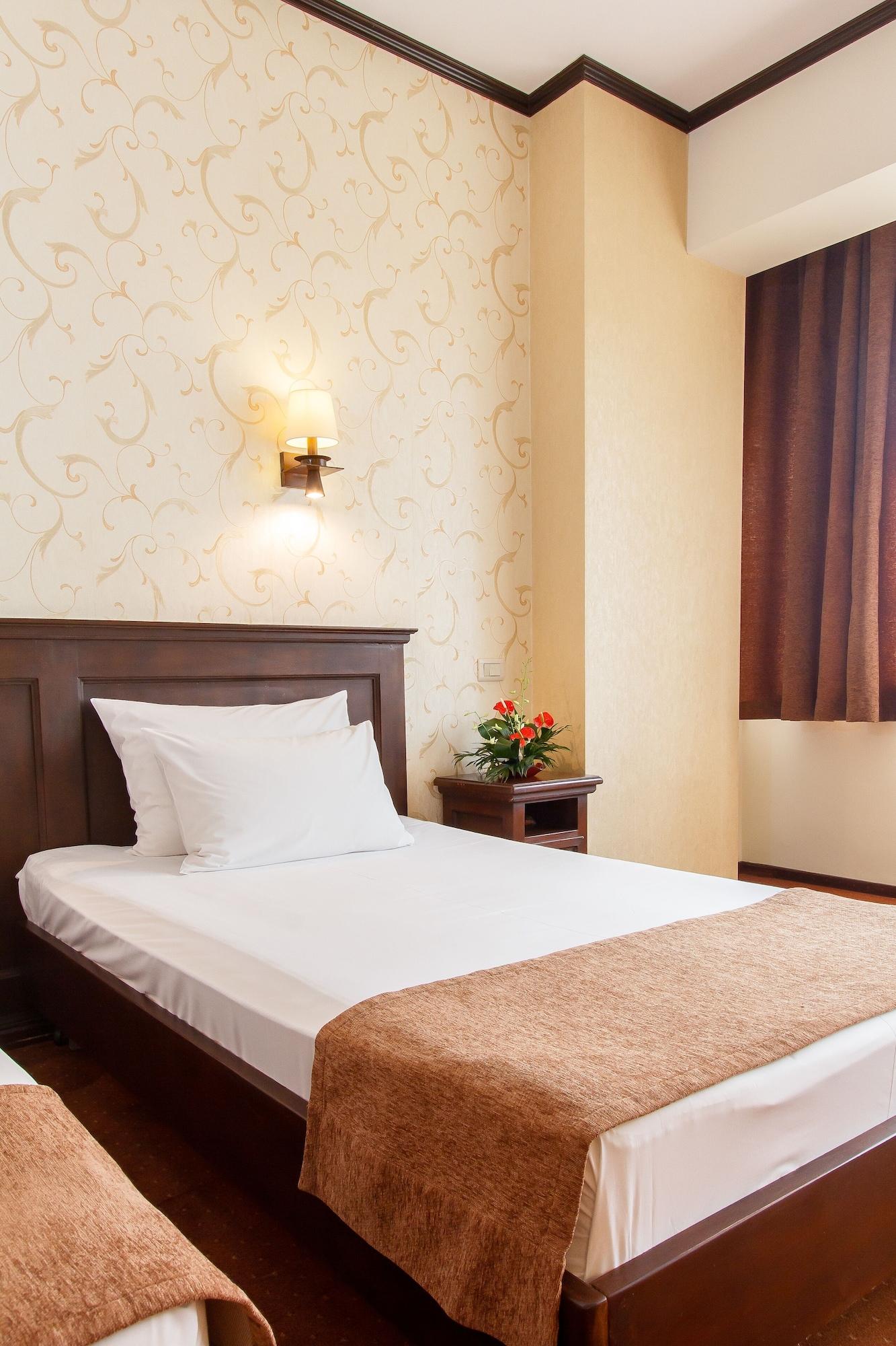 International Bucharest City Centre Hotel Bagian luar foto