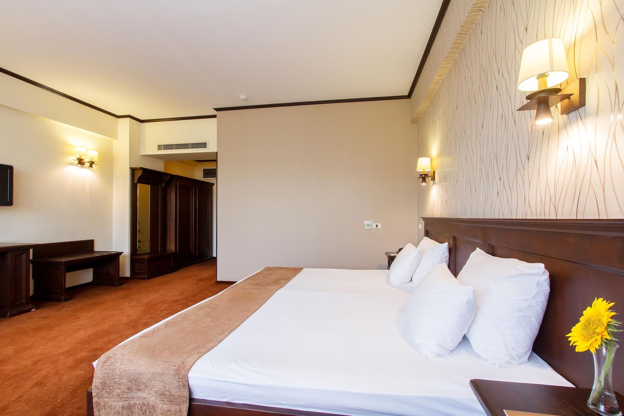 International Bucharest City Centre Hotel Bagian luar foto
