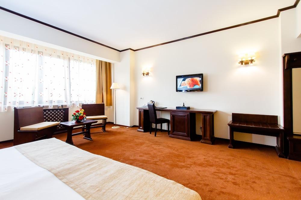 International Bucharest City Centre Hotel Bagian luar foto