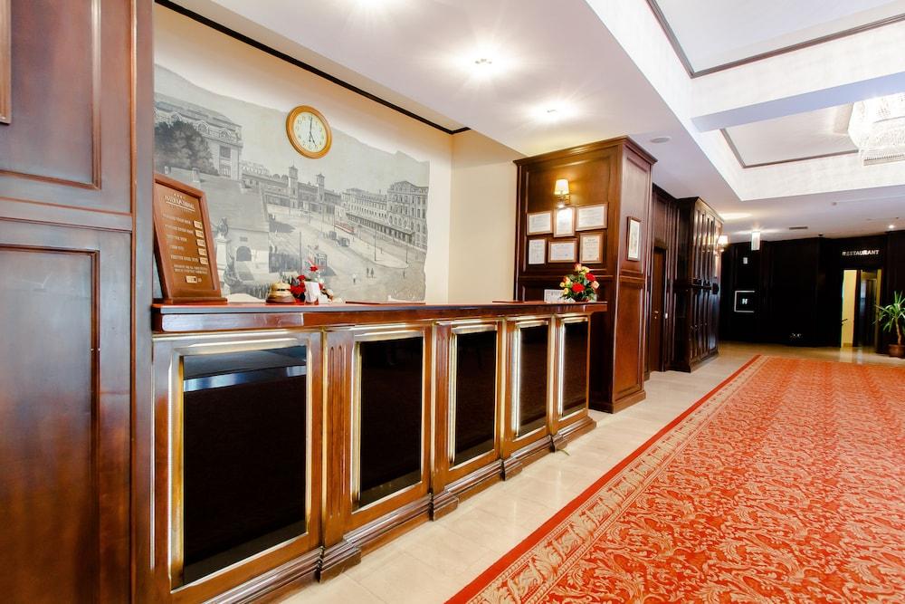 International Bucharest City Centre Hotel Bagian luar foto