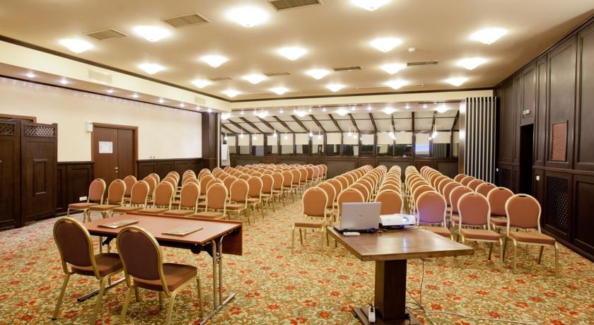 International Bucharest City Centre Hotel Bagian luar foto